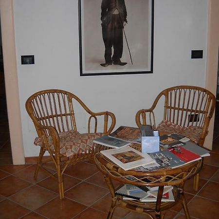 Bed and Breakfast Charlie Chaplin Tamara Zewnętrze zdjęcie